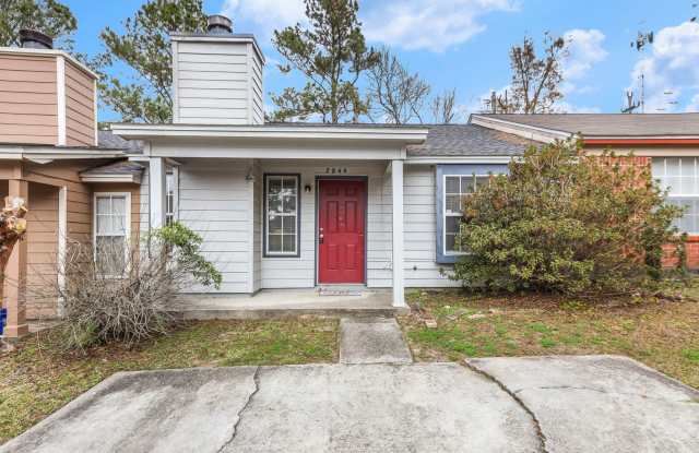 Upgraded 2x2 in great location AVAILABLE NOW photos photos