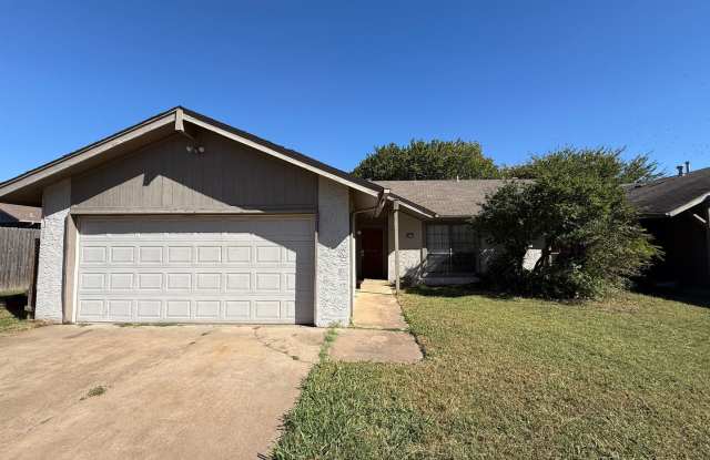 Three bedroom Duplex, Fenced Yard, Union School District photos photos