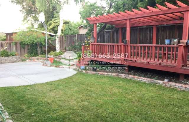 2086 Lockwood Drive Gallery 4