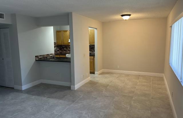 813 Meadows Circle photos photos