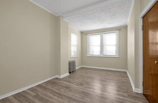 2741 Stillwell Avenue Gallery 3