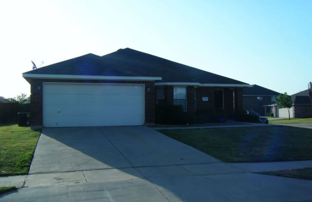 329 Oxford Ct. - 329 Oxford Court, Roanoke, TX 76262