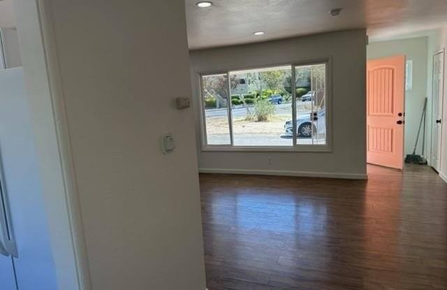 240 cleaveland rd Gallery 3
