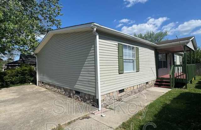 1005 Moore Street photos photos