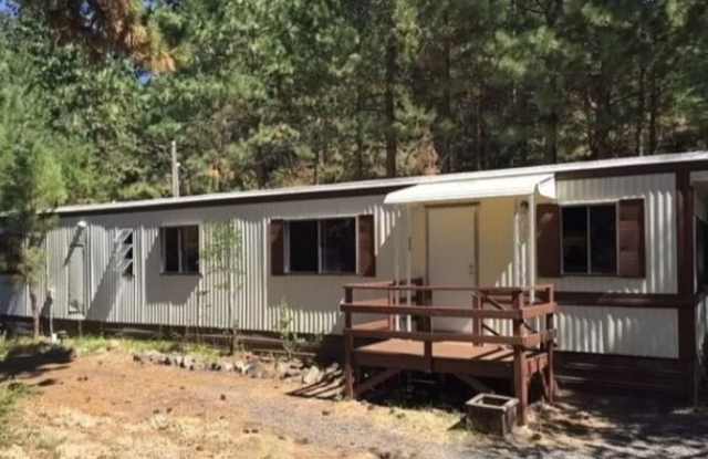 2 Bed/1 Bath on Bend's Westside - Stannium Road photos photos