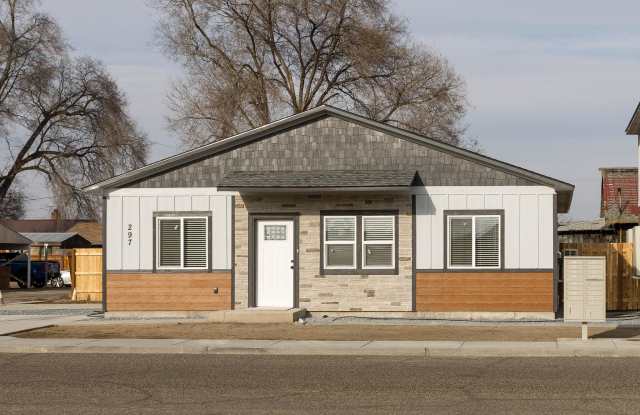 297 SW 6th St. - #2 photos photos