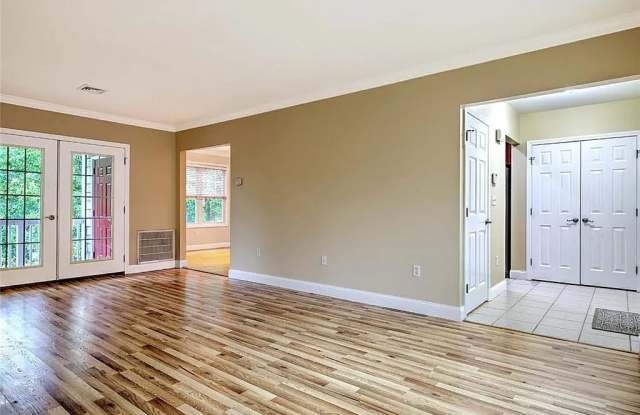 70 Turner St photos photos