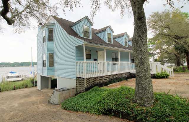 Waterfront Townhome in Niceville photos photos