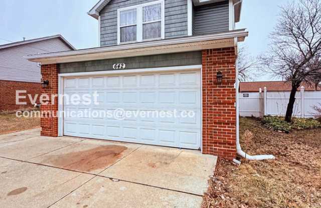 642 Bellaire Avenue photos photos
