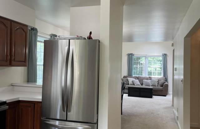 7318 Vic Court Gallery 4