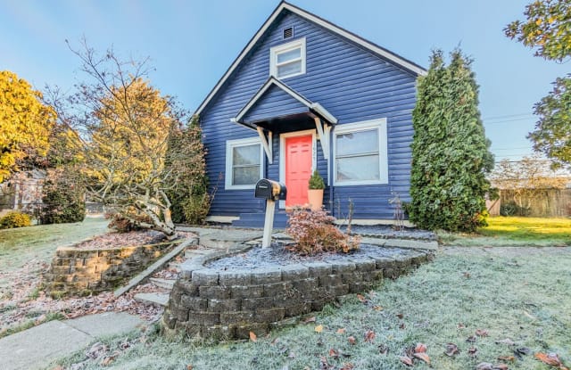 1925 Lombard Avenue - 1925 Lombard Avenue, Everett, WA 98201