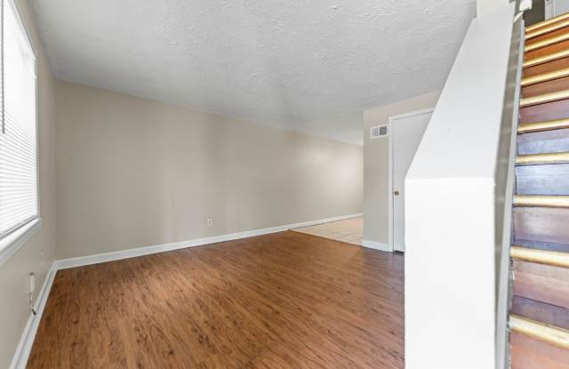 Charming Townhome on S. 16th Street! Gallery 4
