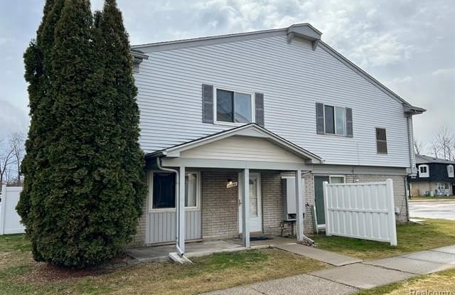 15594 Dupage Blvd, Unit #100 - 15594 Dupage Boulevard, Taylor, MI 48180