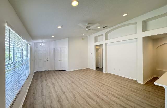 23741 Coral Ridge Ln Gallery 3