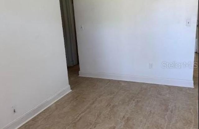 10180 106 Terrace N Gallery 2