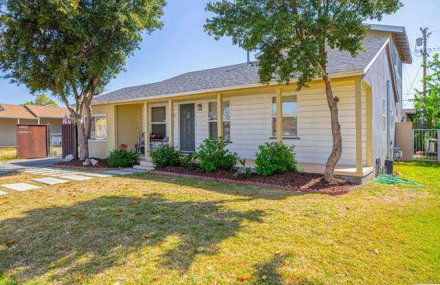7860 Stansbury Avenue Gallery 3