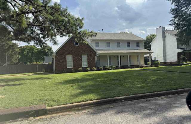339 OAKLEIGH Dr Gallery 1