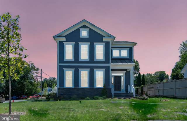 3100 GREENWAY BOULEVARD - 3100 Greenway Boulevard, West Falls Church, VA 22042