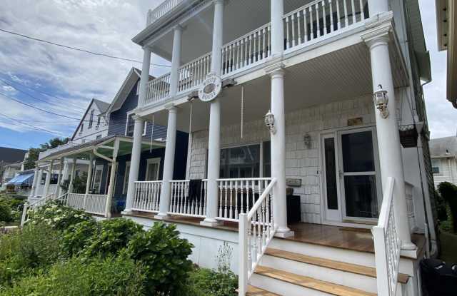 36 Surf Avenue photos photos