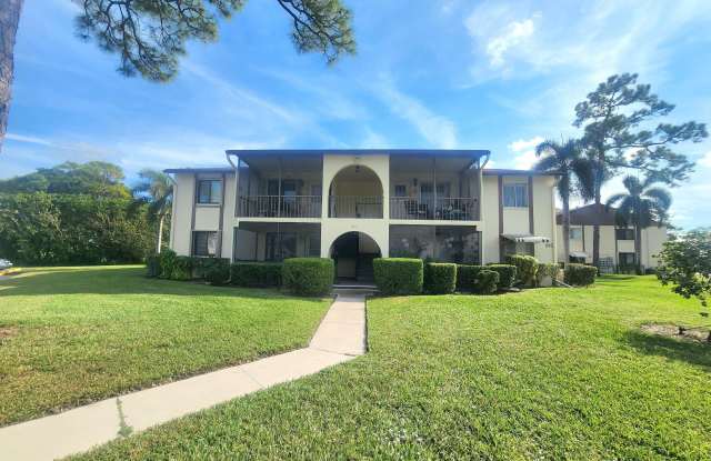 310 Knotty Pine Circle unit: D-2 photos photos 310 Knotty Pine Circle unit: D-2 photos photos