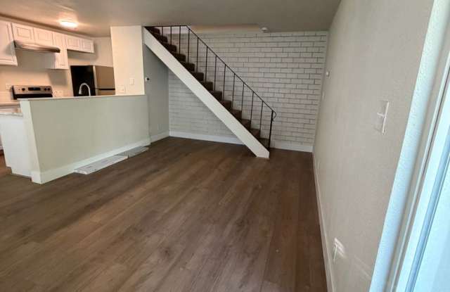 Remodeled two bedroom one bath condo Gallery 4