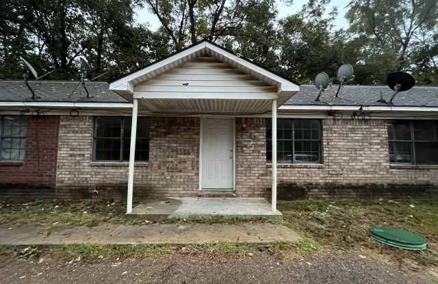 270 North Main Street - 3 - 270 North Main Street, Atoka, TN 38004