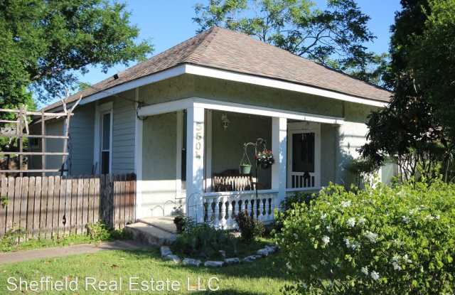 5504 Woodrow Ave - 5504 Woodrow Avenue, Austin, TX 78756