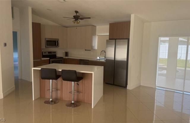 1319 SW 10th Place - 1319 Southwest 10th Place, Cape Coral, FL 33991 1319 SW 10th Place - 1319 Southwest 10th Place, Cape Coral, FL 33991