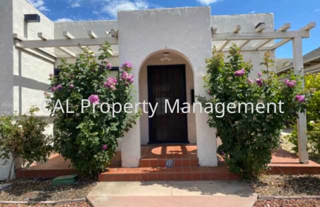 Charming 2 Bed/1.5 Bath house! photos photos