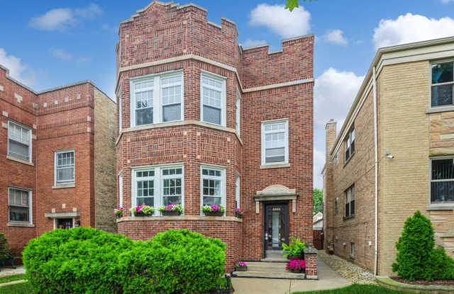 4945 N Kilpatrick Avenue photos photos