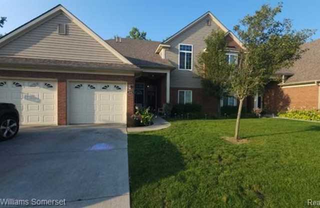 14350 SHADYWOOD Drive - 14350 Shadywood Drive, Sterling Heights, MI 48312