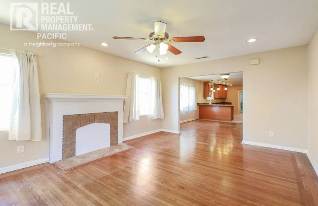 Charming 3-Bedroom Home in Glenview - 1438 MacArthur Boulevard, Oakland, CA 94602