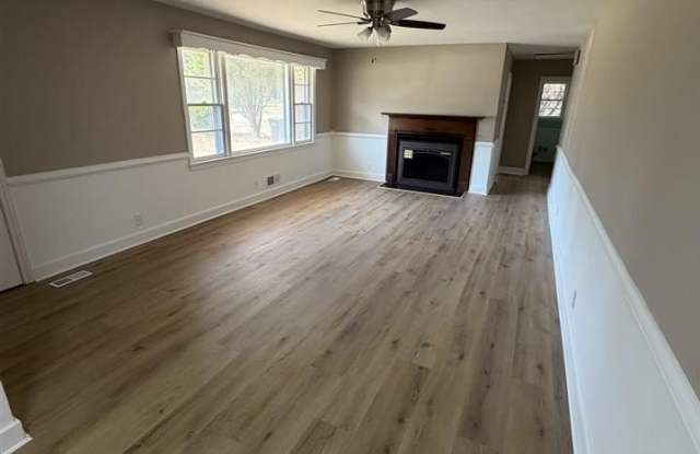 1502 Malden Drive Gallery 2