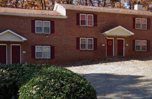 3046 Spruce Circle Gallery 1