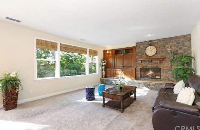 2200 Redwood Drive Gallery 4
