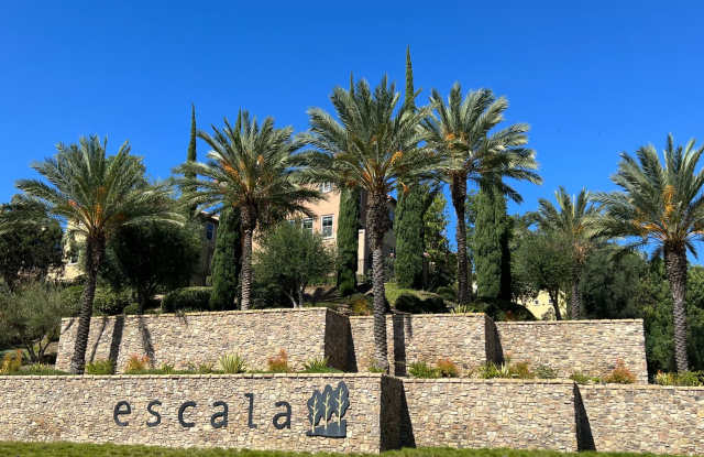Luxury Tri-Level Townhome – Terraces at Escala - Pet Friendly! photos photos