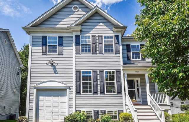 1605 Sandy Hollow Cr. - 1605 Sandy Hollow Circle, Essex, MD 21221
