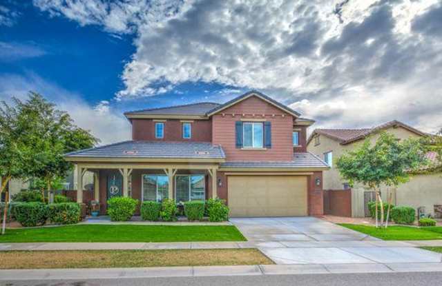 3935 E MESQUITE Street - 3935 E Mesquite St, Gilbert, AZ 85296