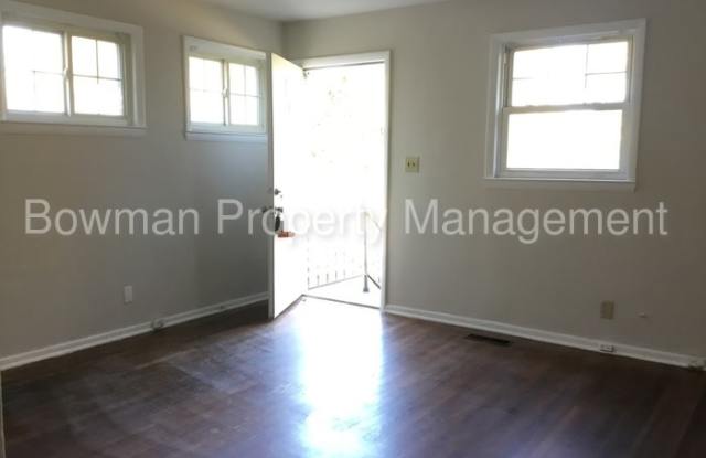 2401 Marlowe Avenue Gallery 2