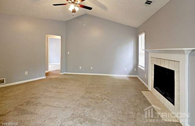 1185 Mercury Drive Gallery 3