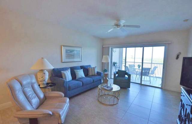 ***SHORT TERM/LONG TERM RENTAL***WEEKLY RENTING AVAILIABLE***BREATHTAKING VIEW***IN BEAUTIFUL BAYPOINT***AVAILABLE NOW*** photos photos