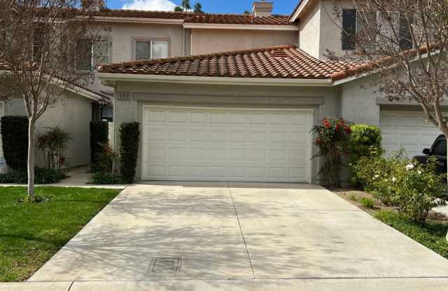 Los Arboles town-home with a Driveway photos photos