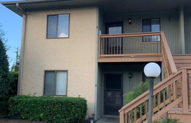 Park Place 2 Bedroom 2 Bath Condo Available Now - 3738 Saint Johns Court, Wilmington, NC 28403