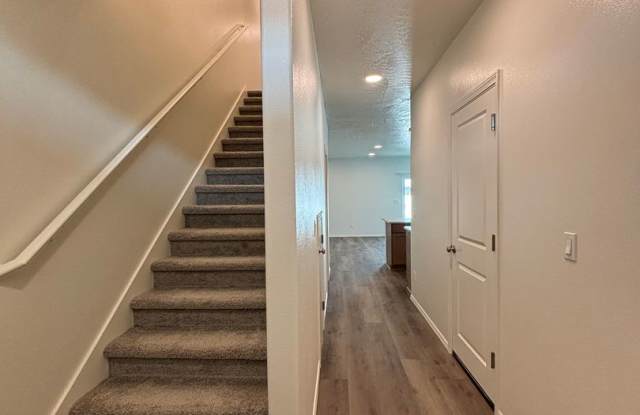 Brand New Corner Townhome! Gallery 3