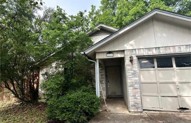 129 Riverside Drive photos photos