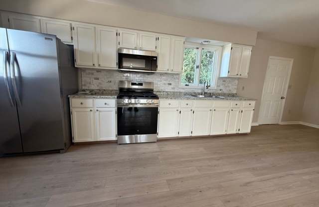 150 Lawrence St photos photos