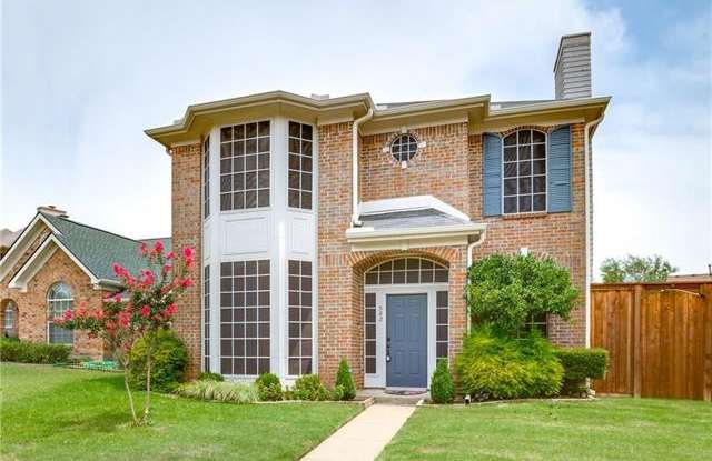562 Raintree Circle - 562 Raintree Circle, Coppell, TX 75019