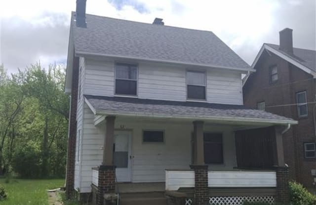 1725 Stewart Ave - 1725 Stewart Avenue, Youngstown, OH 44505