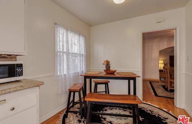 1224 South LONGWOOD Avenue Gallery 3