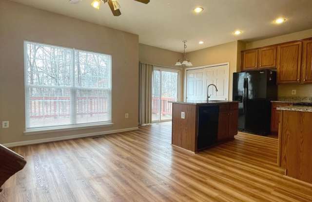 18513 SIERRA SPRINGS SQ SQUARE Gallery 4